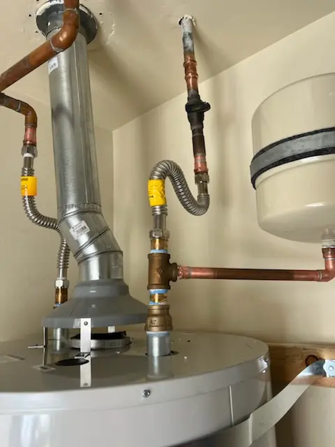 Water heater installation and plumbing repair in Oakwood